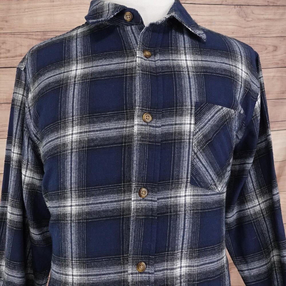 Field & Stream Shirt Mens XL Blue Plaid Flannel Long Sleeve Button Front Casual